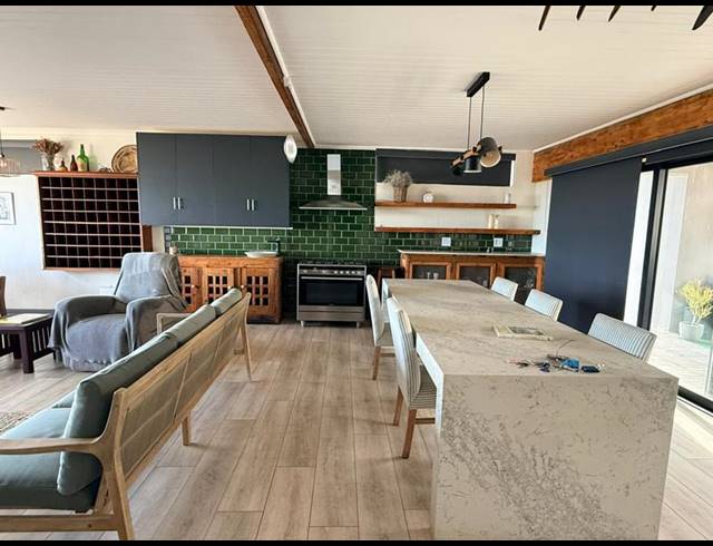 4 BEDROOM HOUSE FOR SALE IN STILBAAI EAST